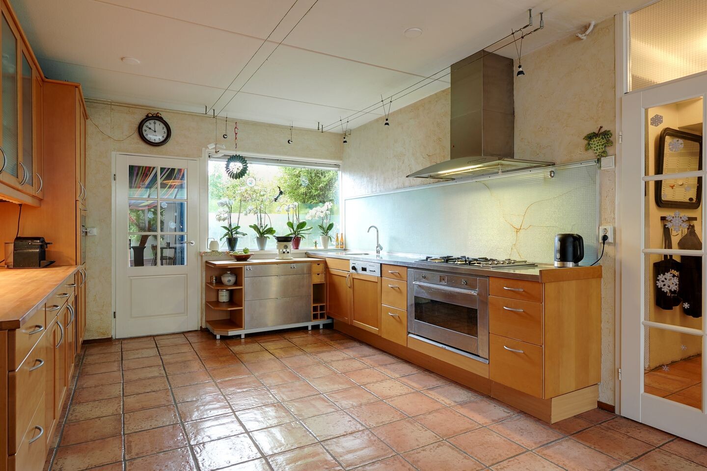 Tussenwoning te koop: Ooievaarsbek 19, Purmerend