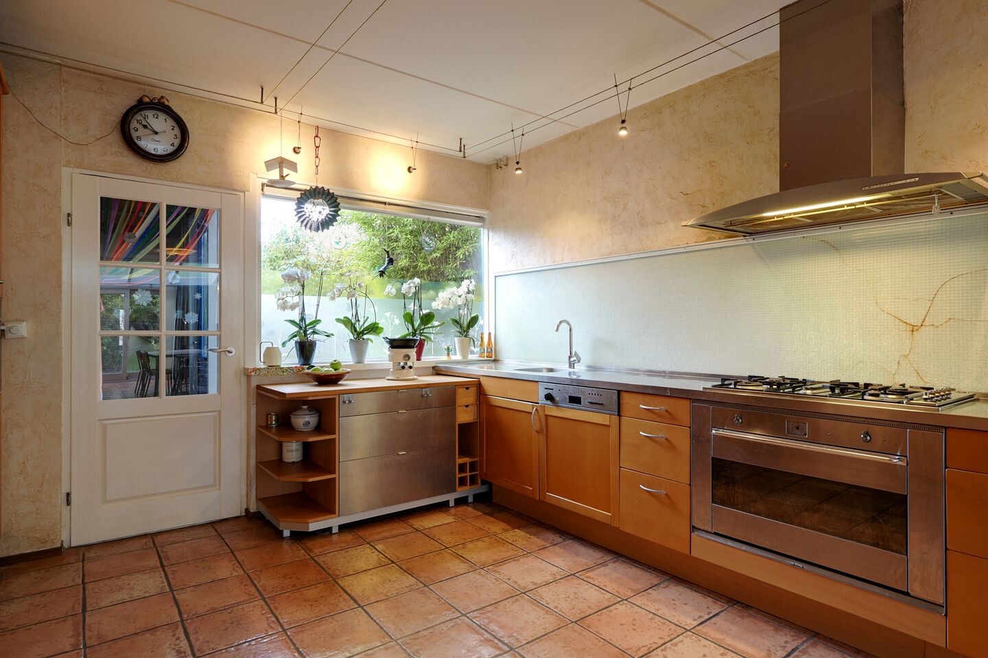 Tussenwoning te koop: Ooievaarsbek 19, Purmerend