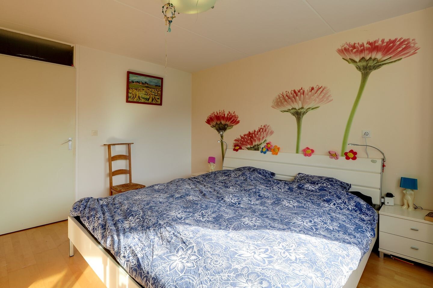Tussenwoning te koop: Ooievaarsbek 19, Purmerend