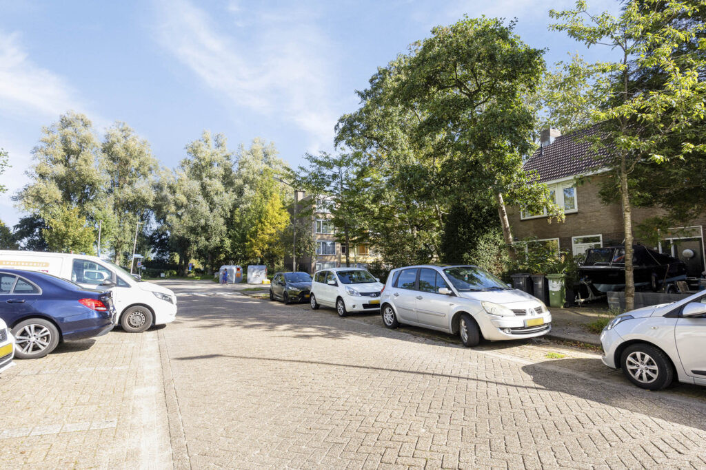 Hoekwoning te koop: Anne Franklaan 88, Purmerend