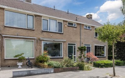 Tjalkstraat 24