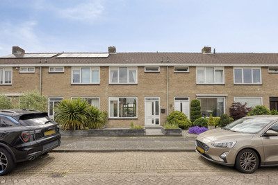 Tjalkstraat 32