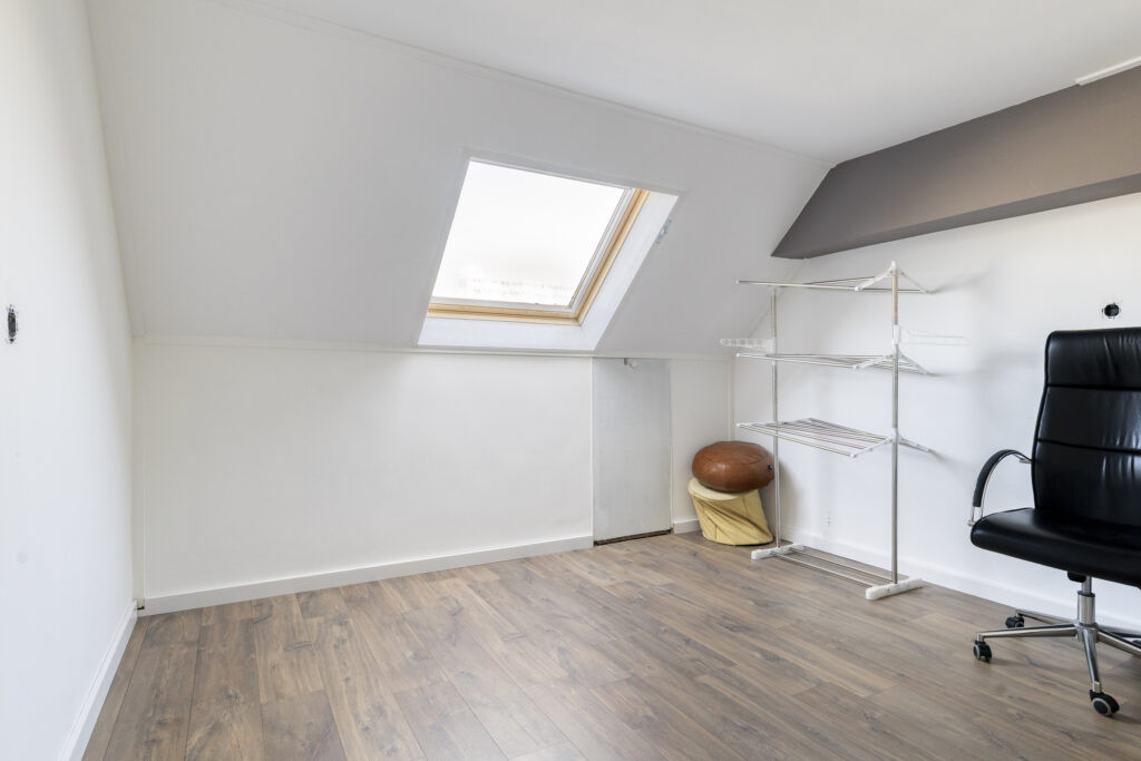 Hoekwoning te koop: Dr. Albert Schweitzerlaan 131, Purmerend