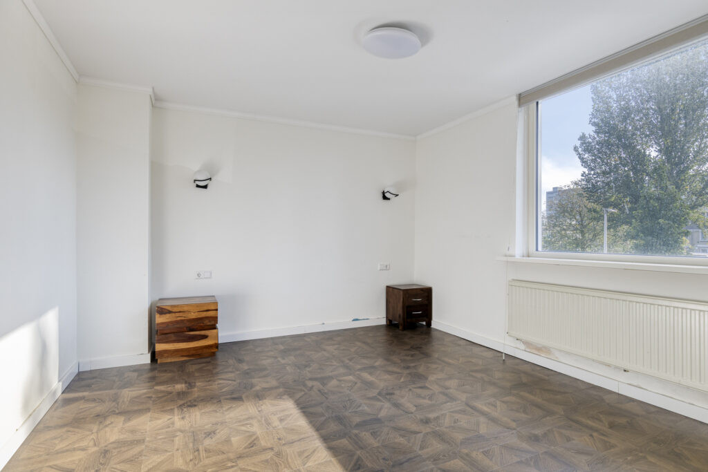 Hoekwoning te koop: Dr. Albert Schweitzerlaan 131, Purmerend