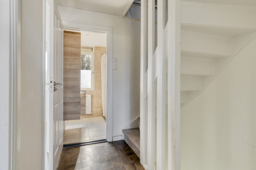 Hoekwoning te koop: Dr. Albert Schweitzerlaan 131, Purmerend