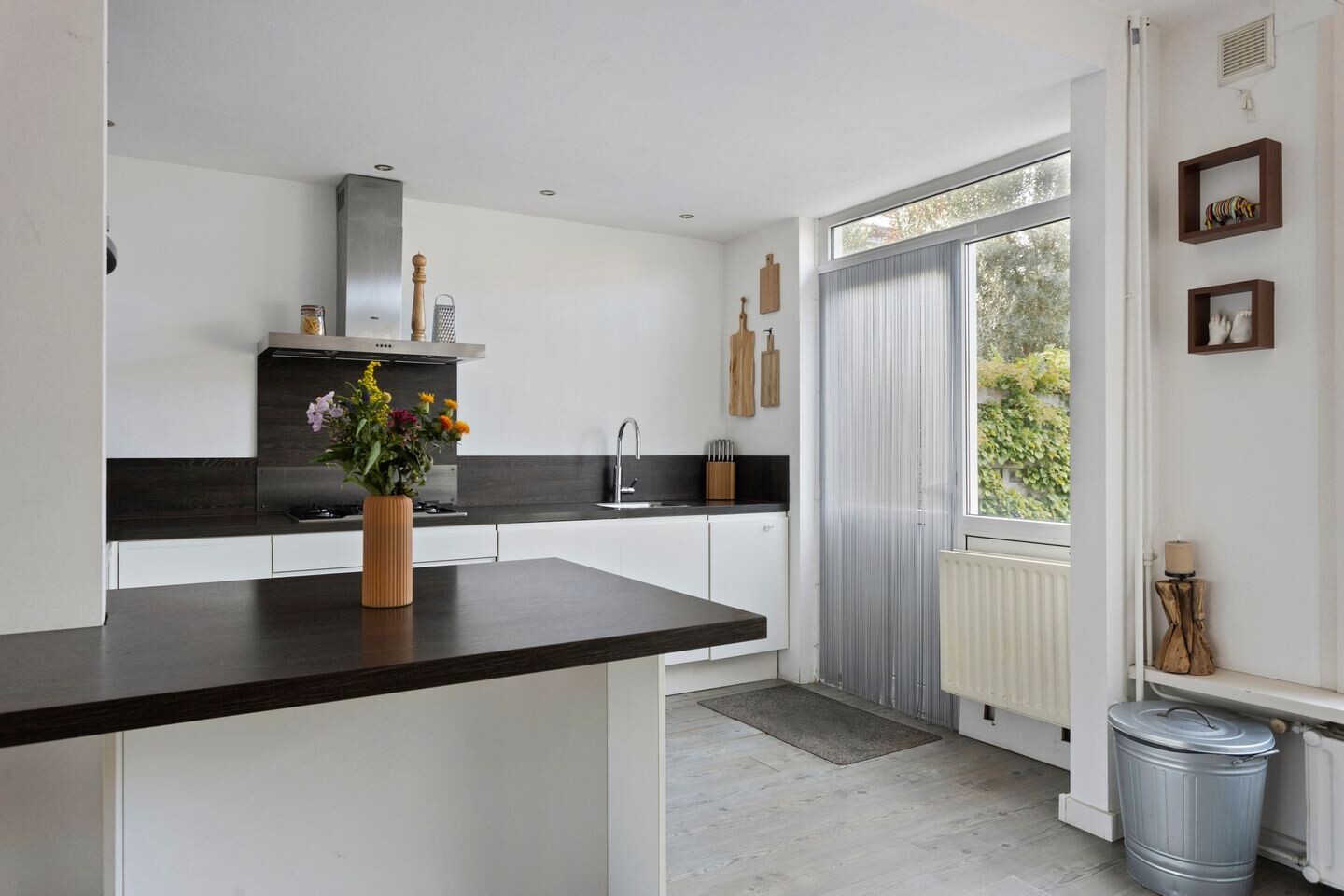 Tussenwoning te koop: Ds. Martin Luther Kingweg 58, Purmerend