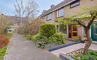 G. Leegwaterhof 64