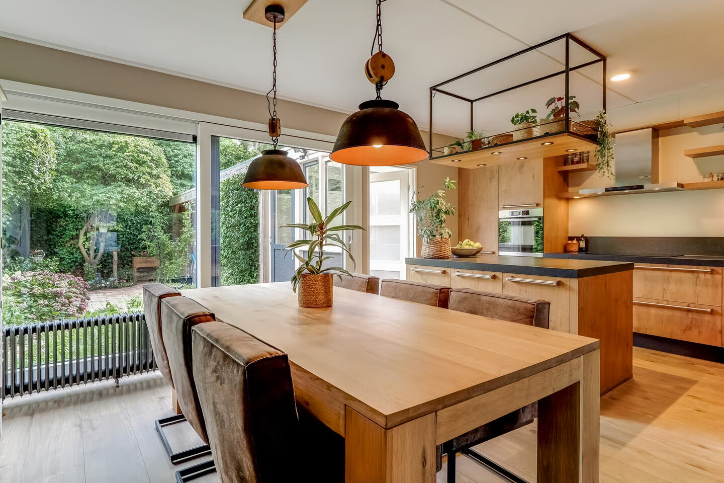 Hoekwoning te koop: Sternstraat 37, Purmerend