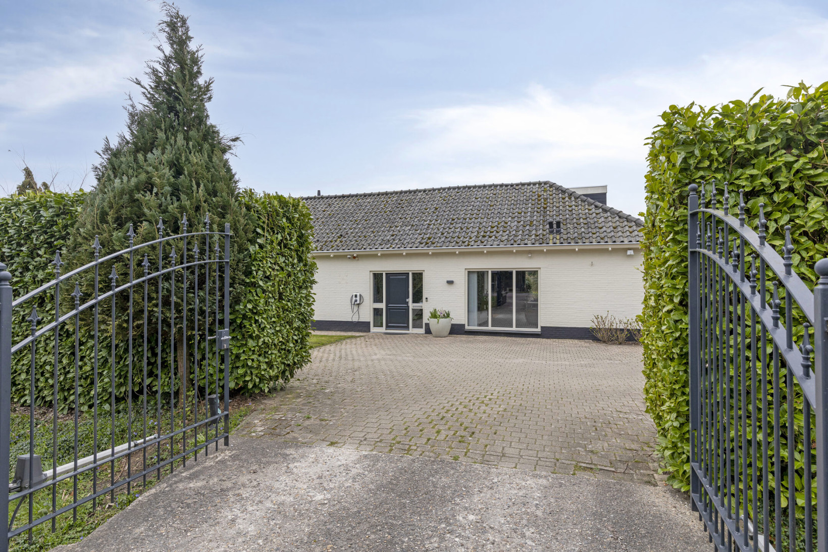Vrijstaande woning te koop: Purmerenderweg 22, Purmerend