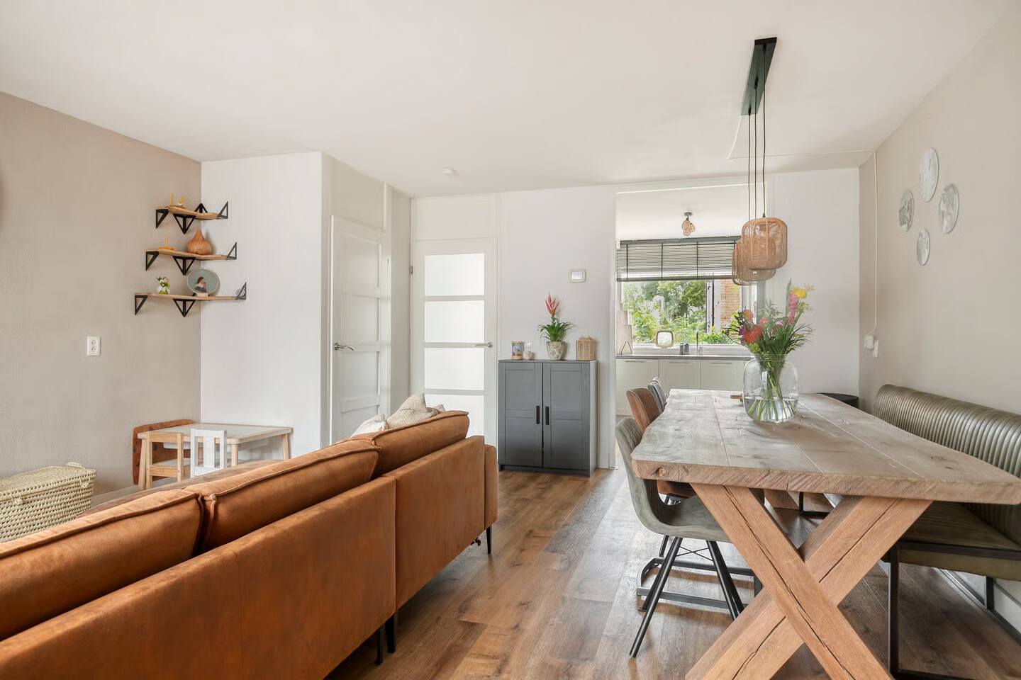 Tussenwoning te koop: Arestraat 26, Purmerend