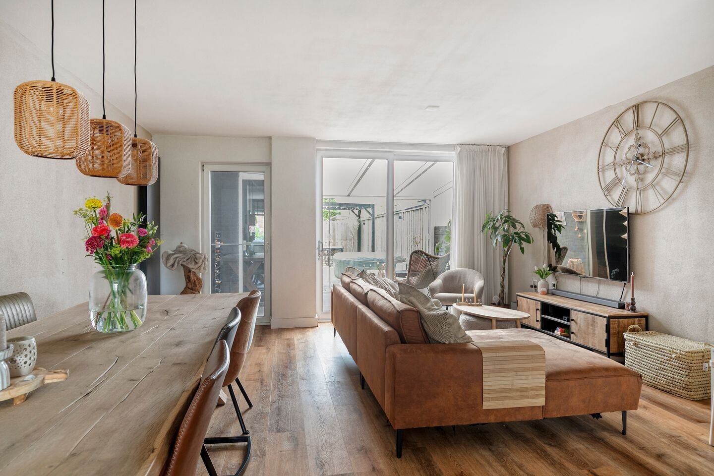 Tussenwoning te koop: Arestraat 26, Purmerend