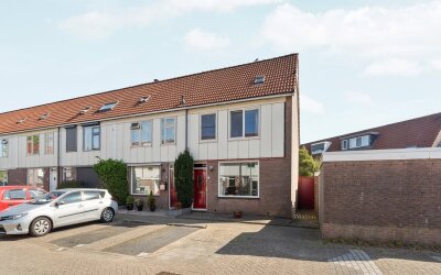 Zeisstraat 37