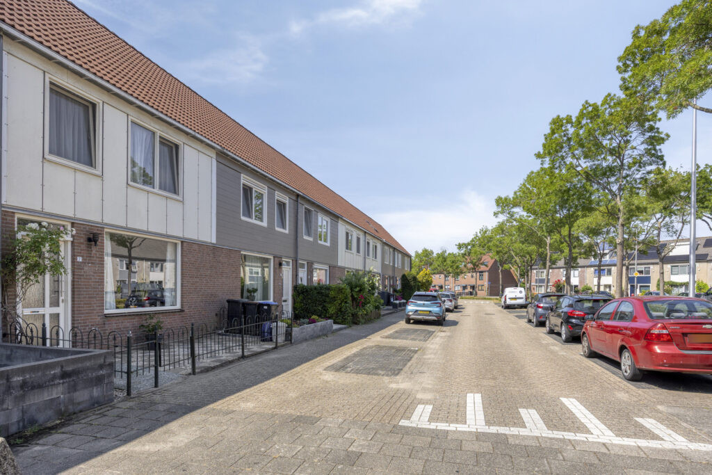 Tussenwoning te koop: Haarspitstraat 7, Purmerend