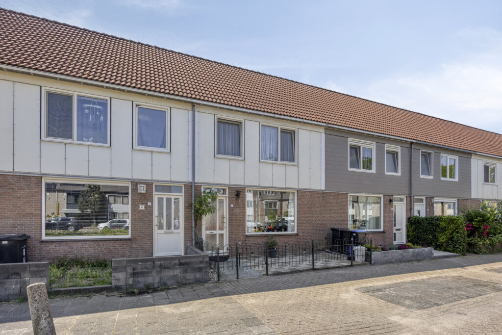 Tussenwoning te koop: Haarspitstraat 7, Purmerend