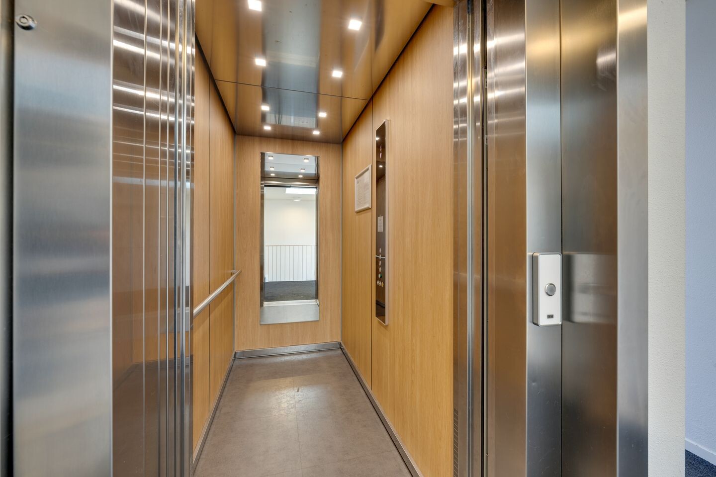 Appartement te koop: Grotenhuyshof 88, Purmerend