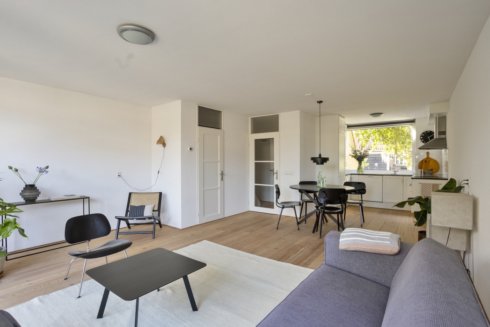Tussenwoning te koop: Vlasstraat 18, Purmerend