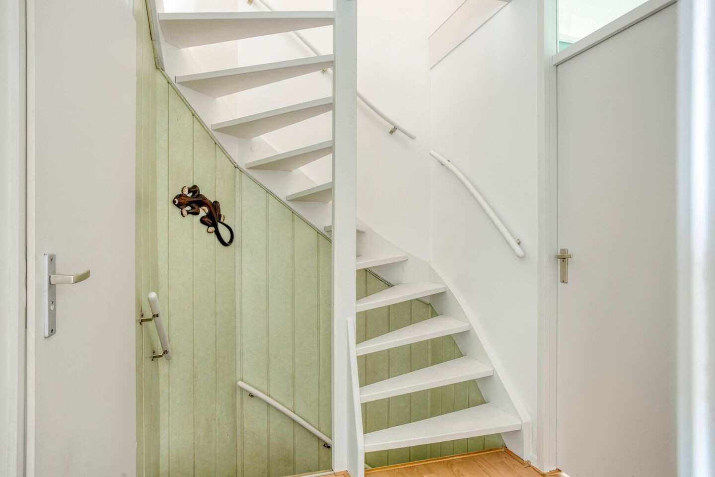 Tussenwoning te koop: Koggenland 9, Purmerend