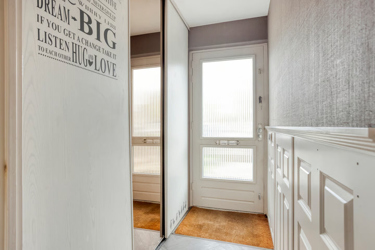 Tussenwoning te koop: Koggenland 9, Purmerend