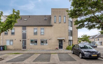 Clara Visserstraat 124