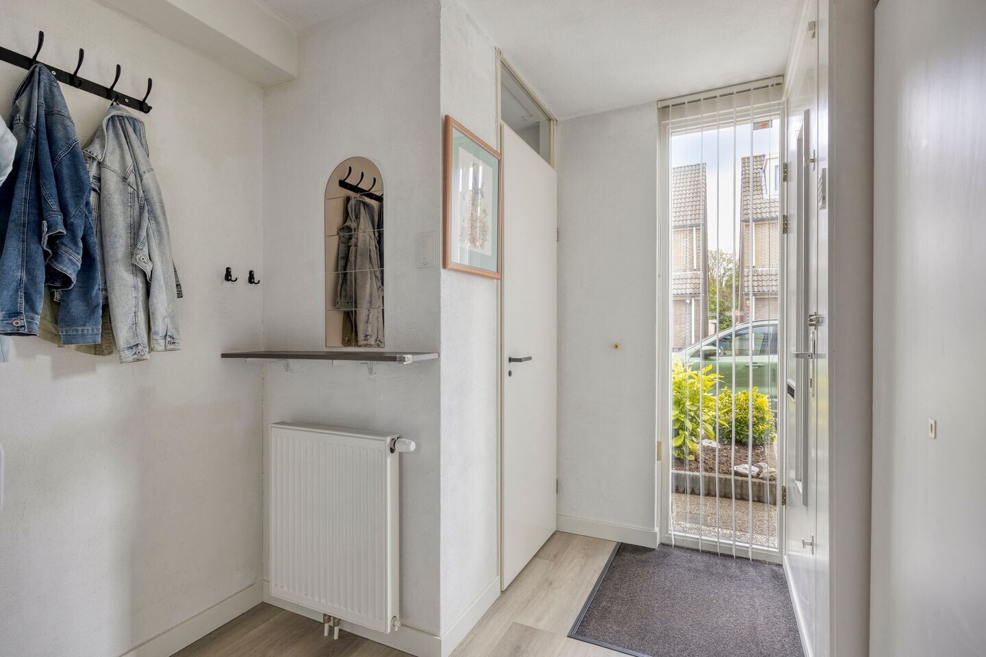 Tussenwoning te koop: Naardermeer 89, Purmerend