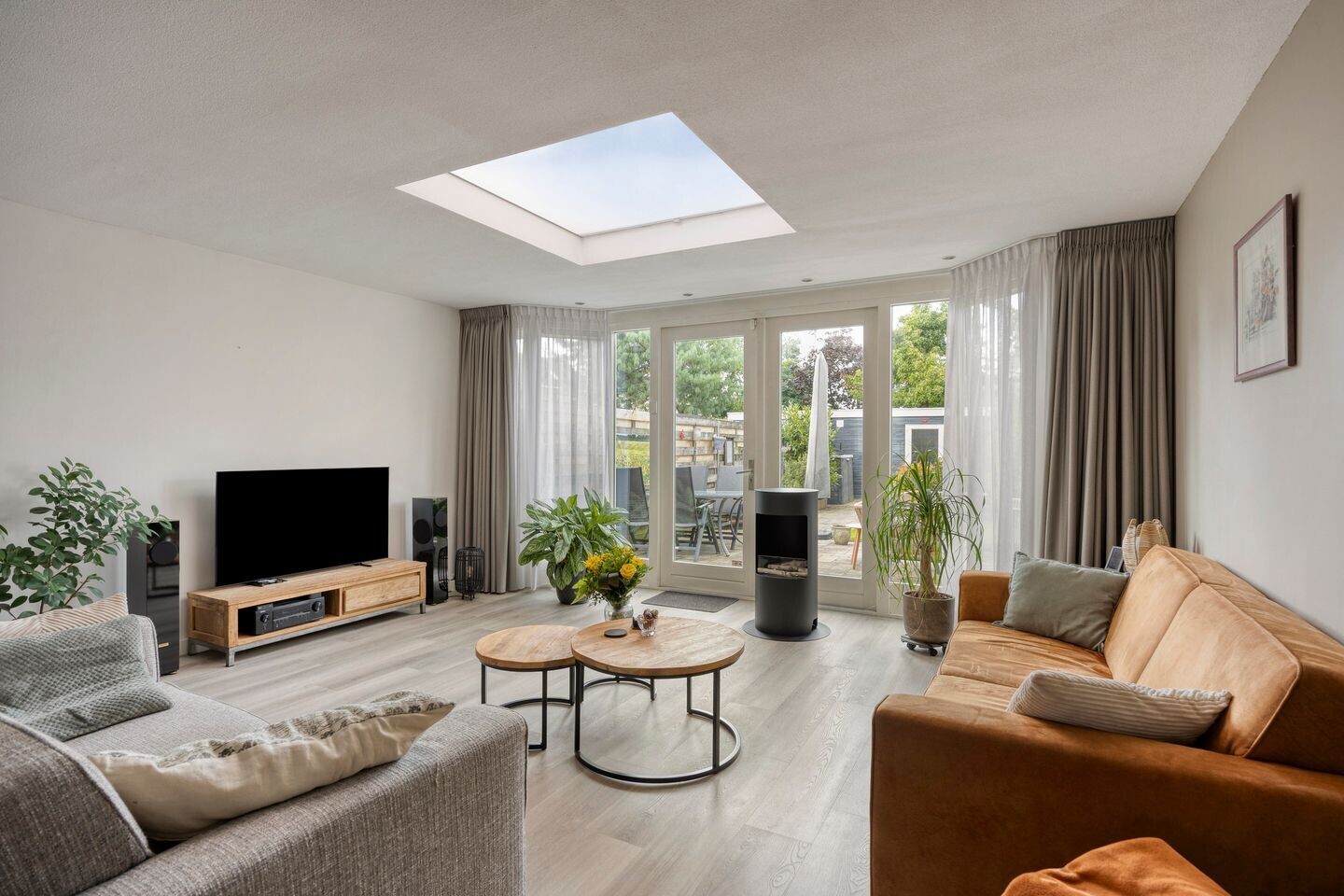 Tussenwoning te koop: Naardermeer 89, Purmerend