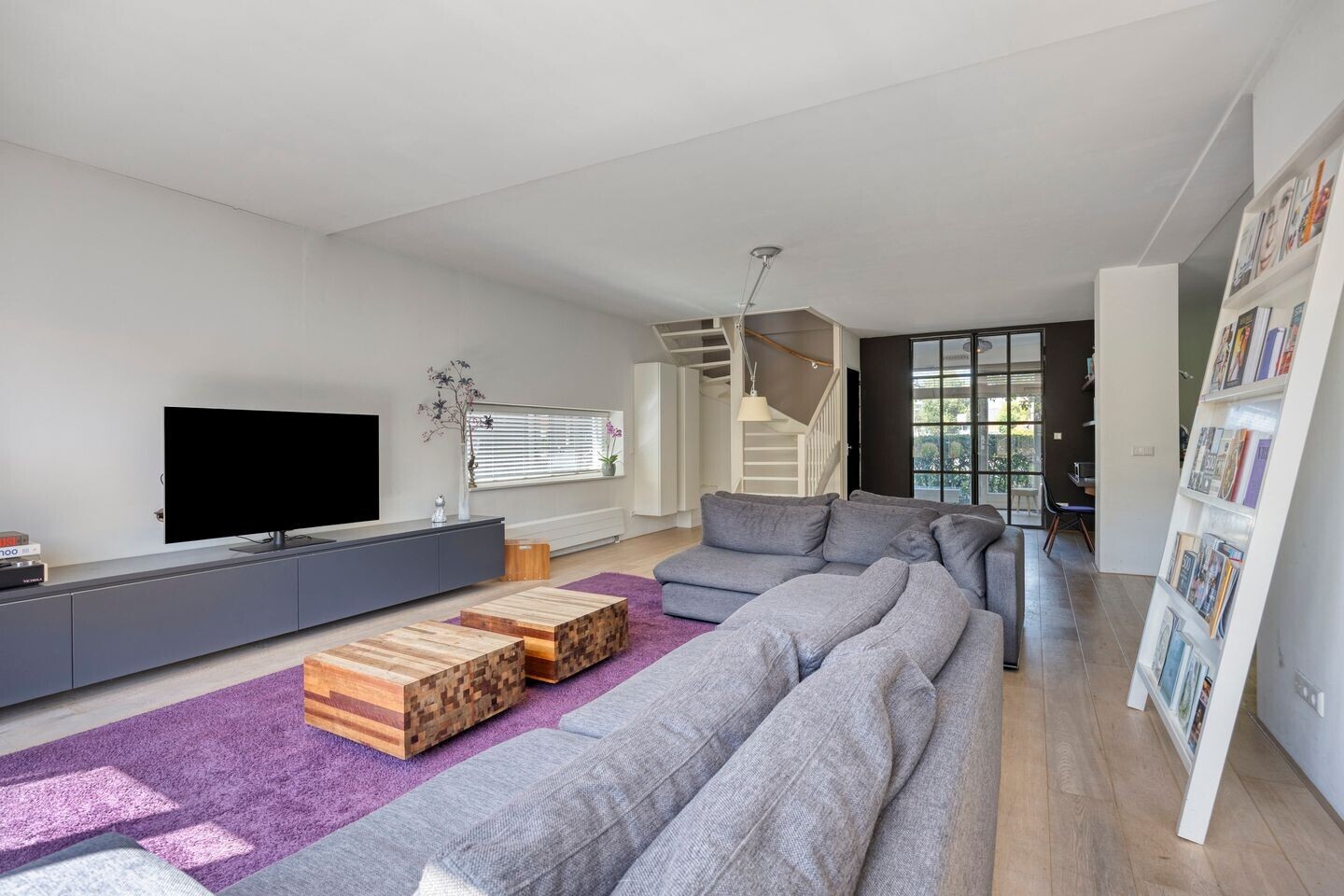 Hoekwoning te koop: Donaulaan 20, Purmerend
