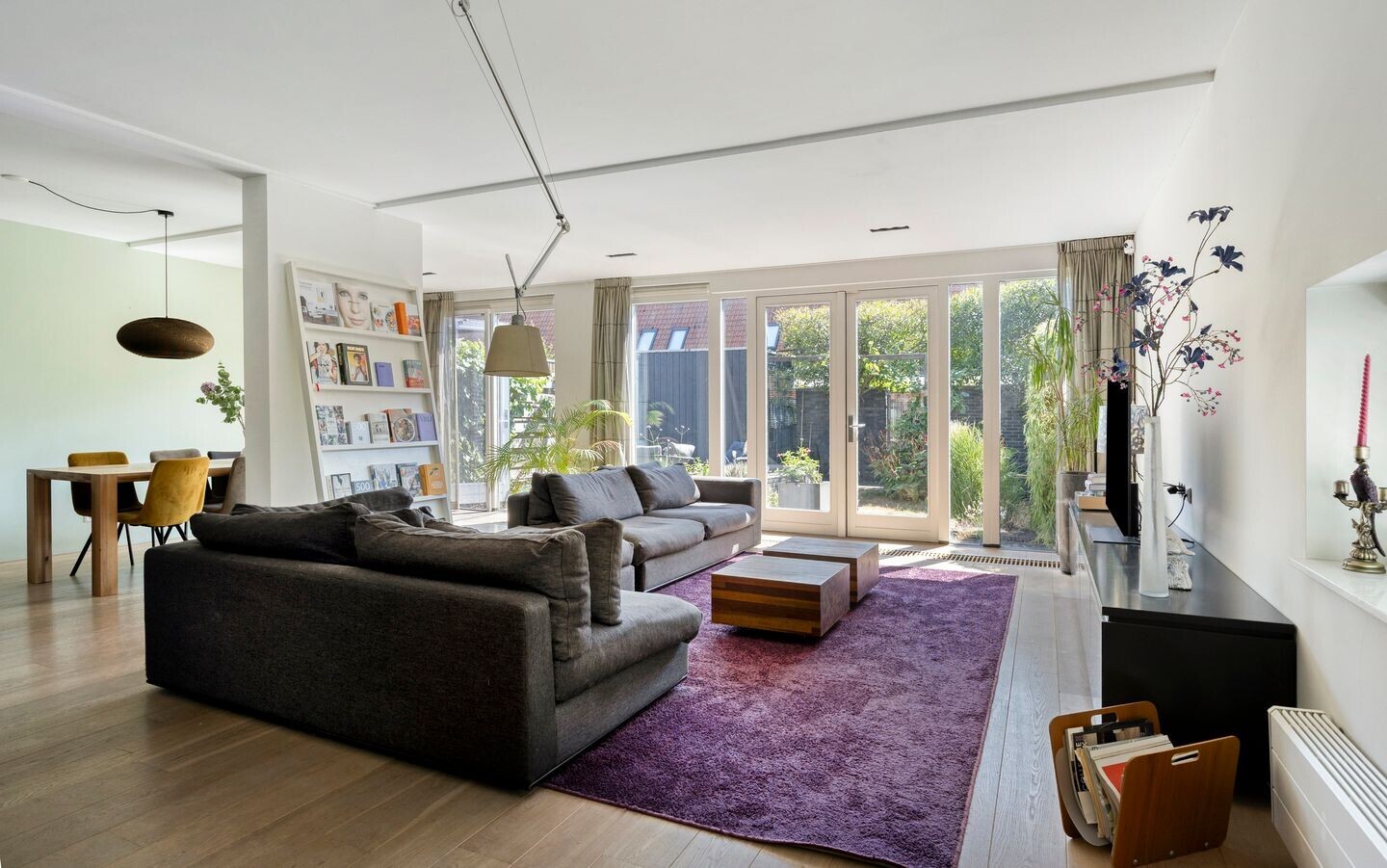 Hoekwoning te koop: Donaulaan 20, Purmerend