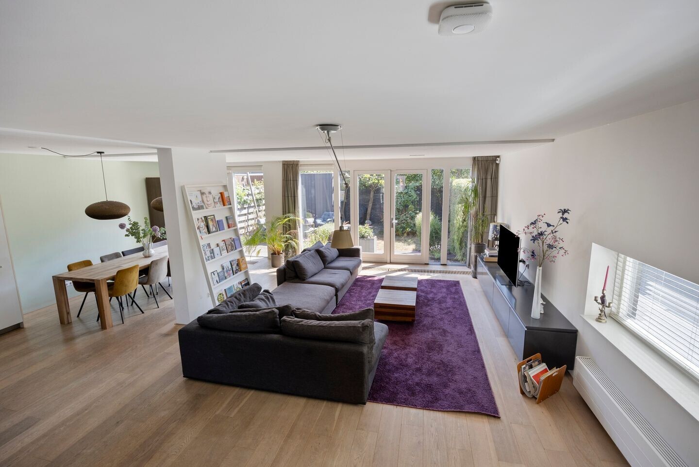 Hoekwoning te koop: Donaulaan 20, Purmerend