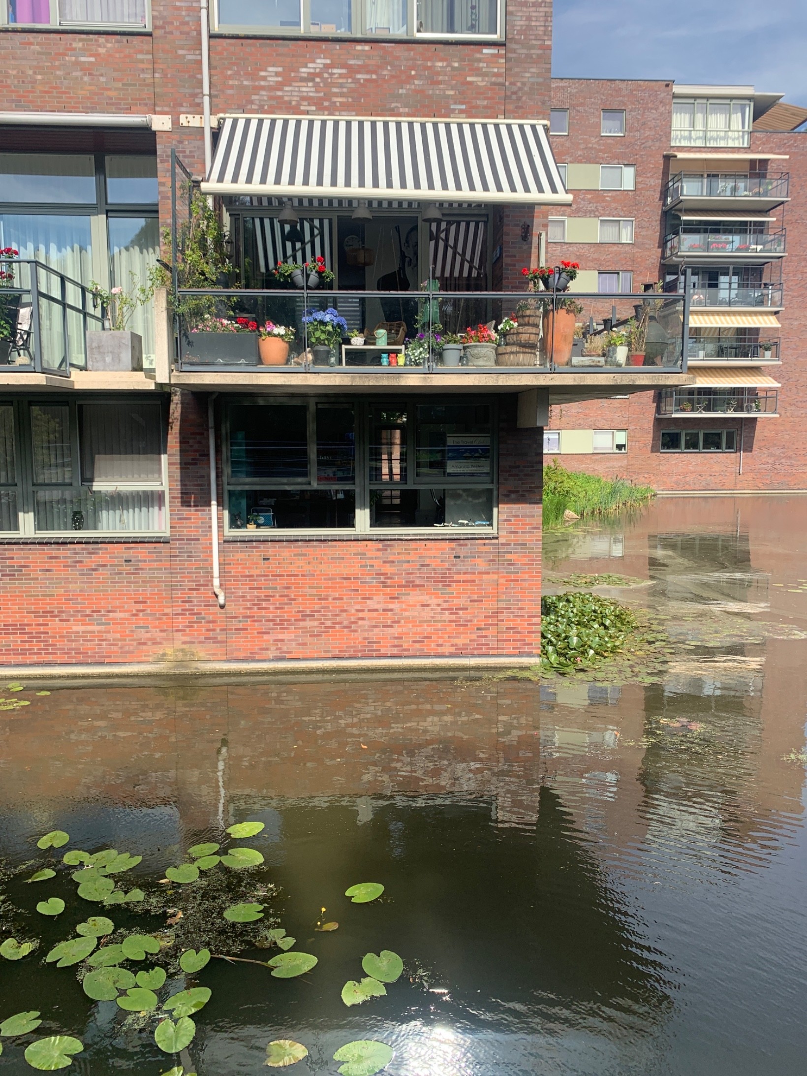 Twee-onder-één-kap te koop: Canberrastraat 3, Purmerend