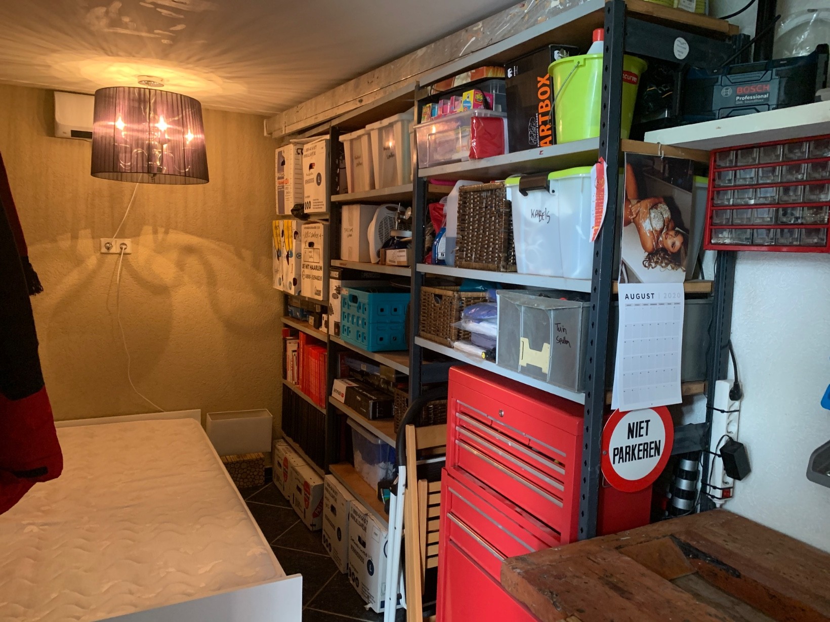 Twee-onder-één-kap te koop: Canberrastraat 3, Purmerend