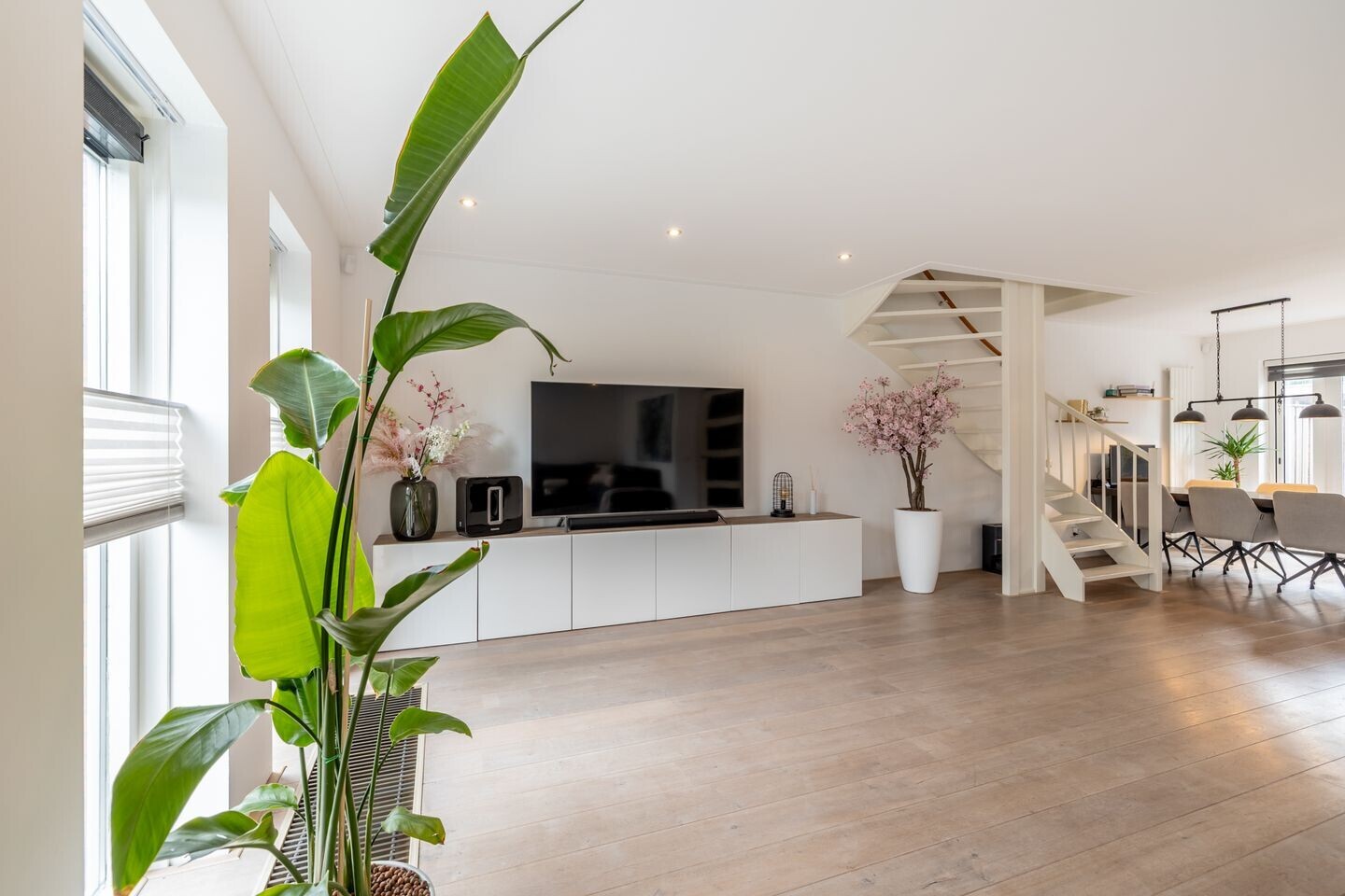 Hoekwoning te koop: Bloemfontein 1, Purmerend