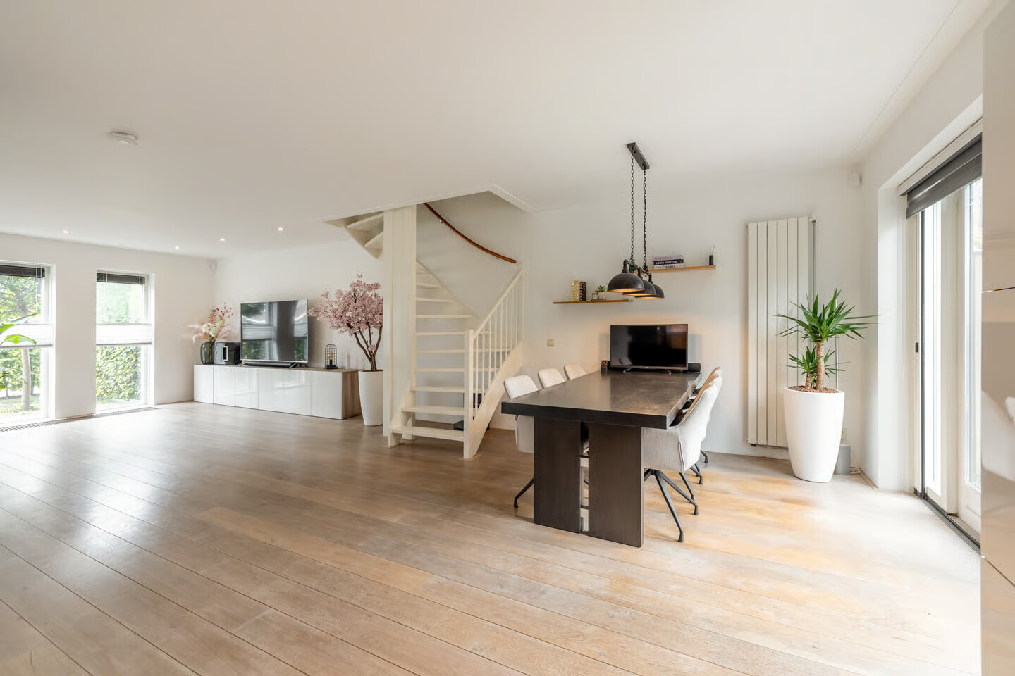 Hoekwoning te koop: Bloemfontein 1, Purmerend