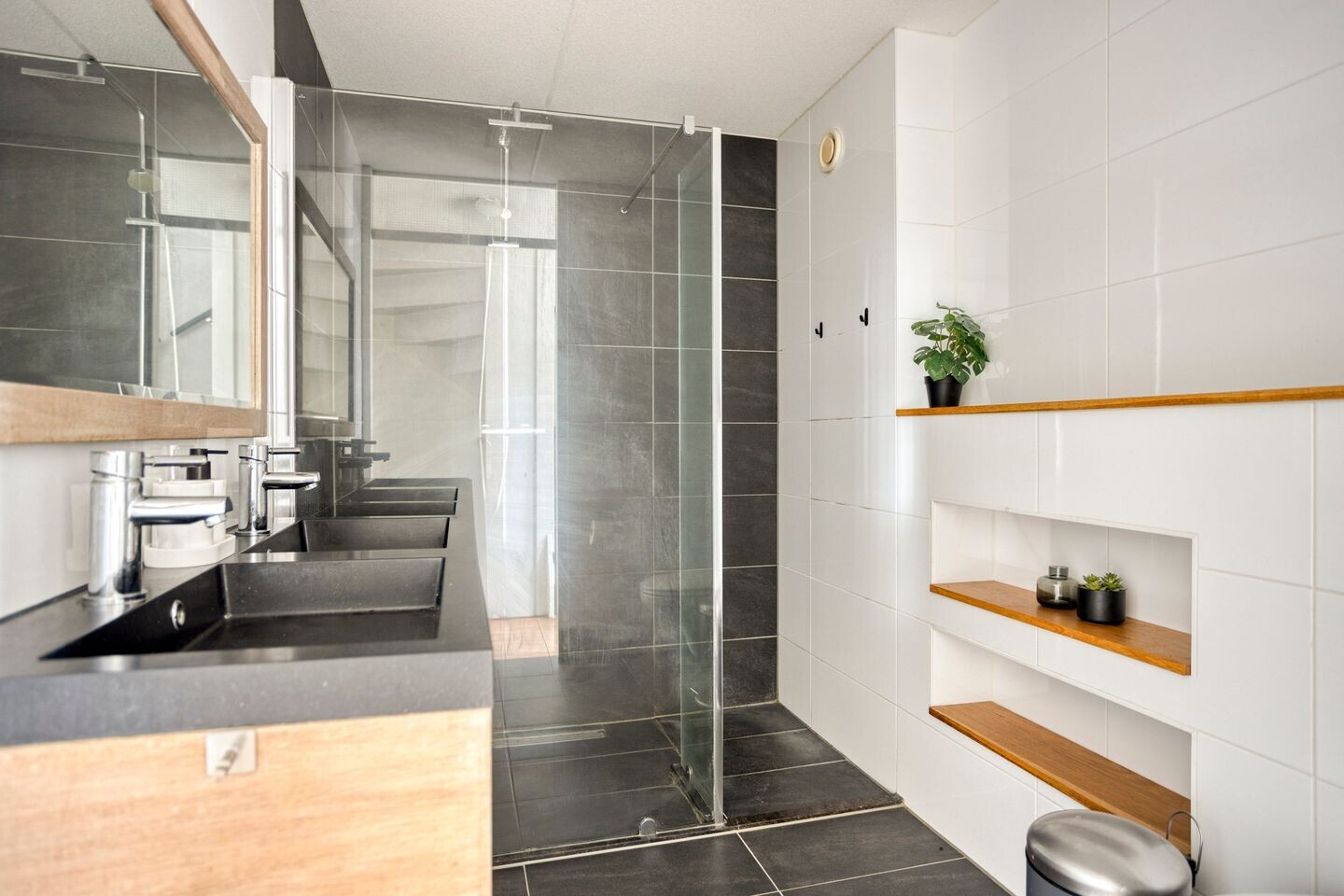 Hoekwoning te koop: Mérenguestraat 18, Purmerend