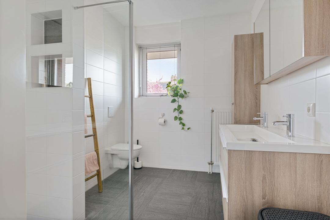 Tussenwoning te koop: Lepelaarstraat 2F, Ilpendam