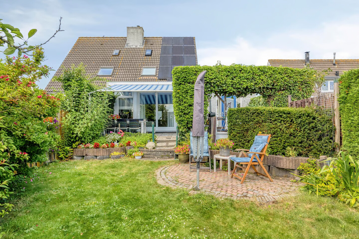 Twee-onder-één-kap te koop: Neckerstraat 165, Wijdewormer