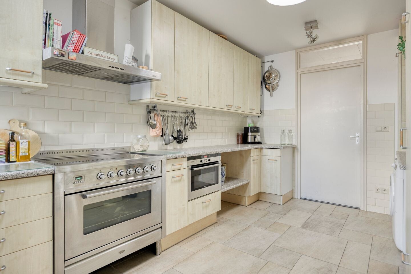 Twee-onder-één-kap te koop: Neckerstraat 165, Wijdewormer