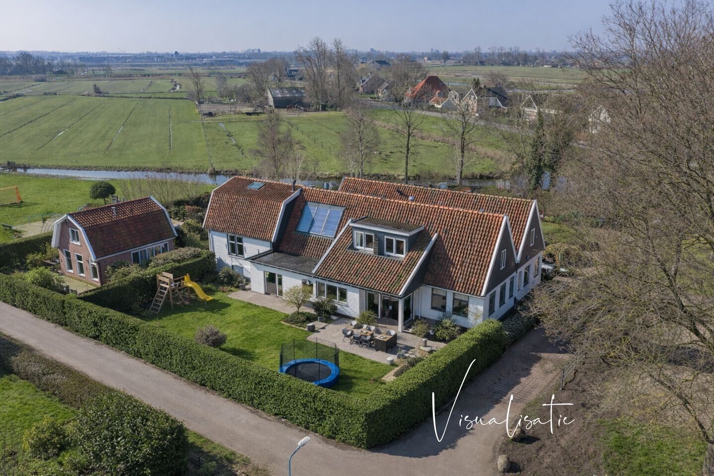 Vrijstaande woning te koop: Brink 1, Middelie