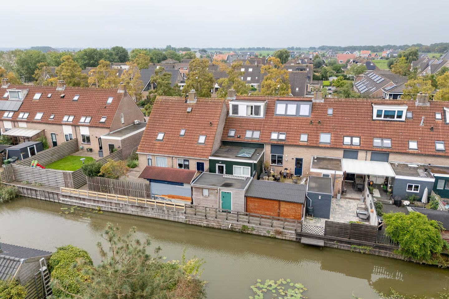Tussenwoning te koop: Seevancksweg 58, Oosthuizen