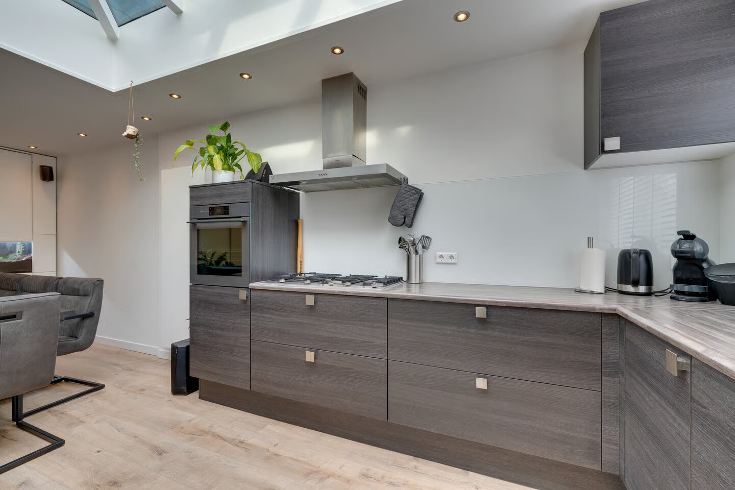 Tussenwoning te koop: Seevancksweg 58, Oosthuizen