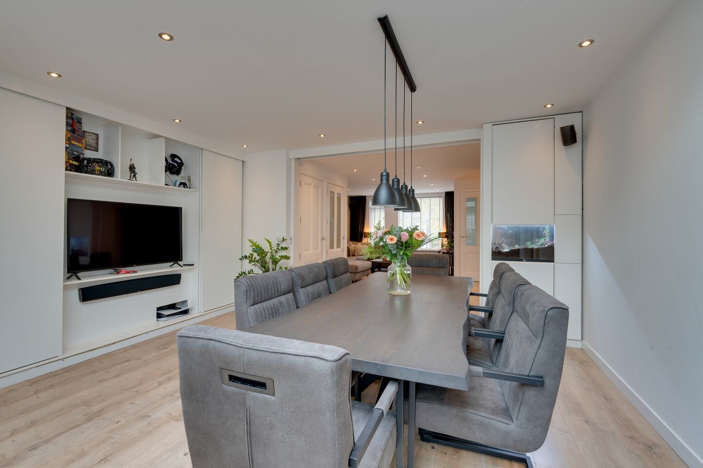 Tussenwoning te koop: Seevancksweg 58, Oosthuizen