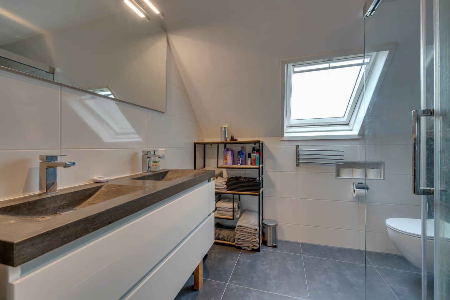 Tussenwoning te koop: Seevancksweg 58, Oosthuizen