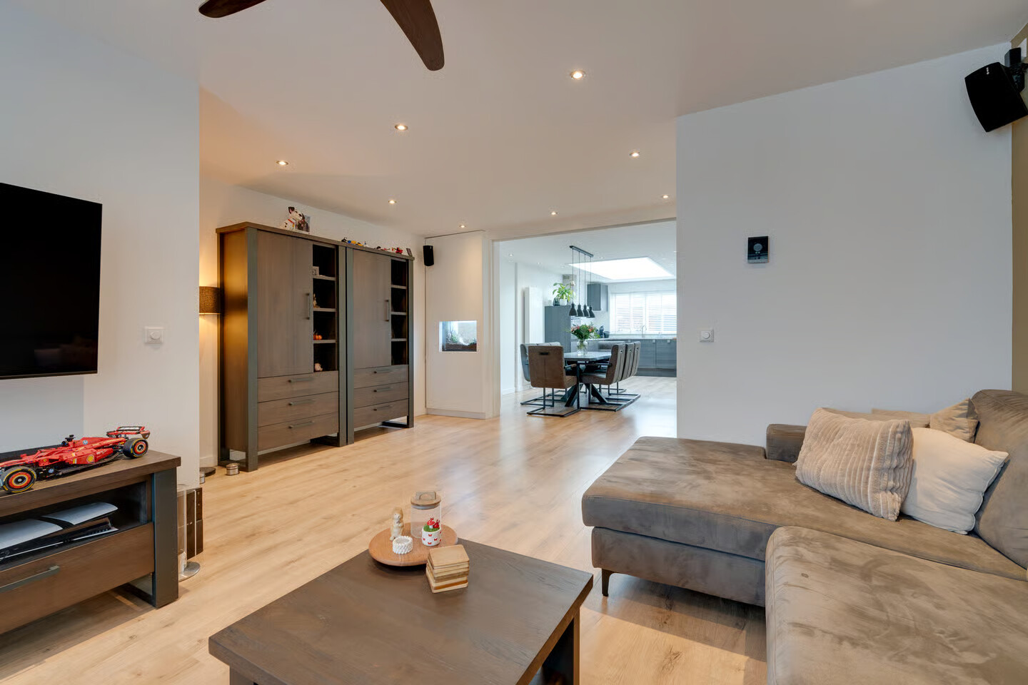 Tussenwoning te koop: Seevancksweg 58, Oosthuizen