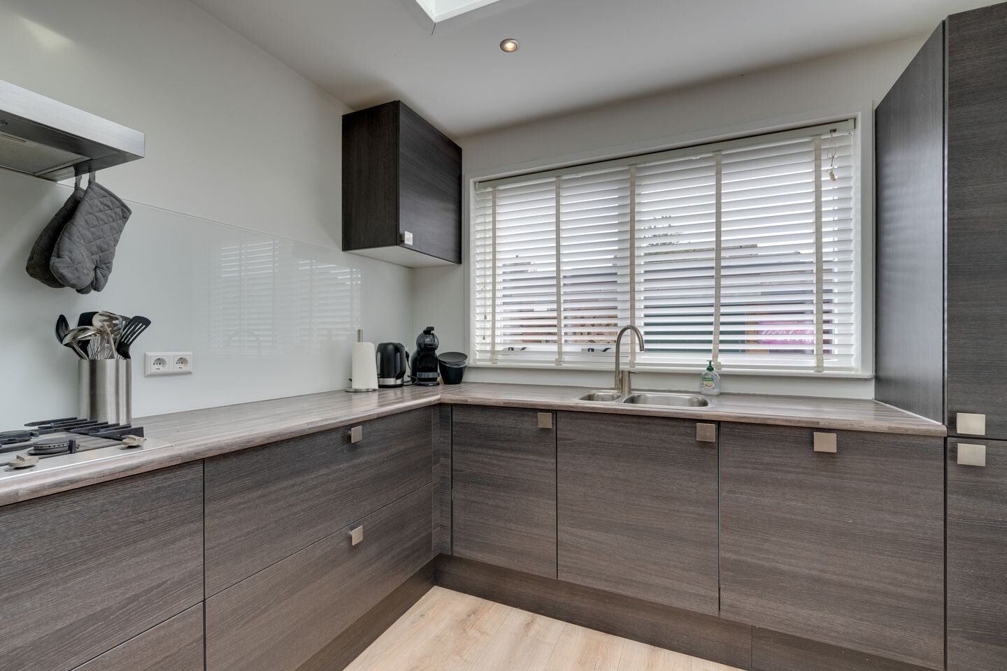 Tussenwoning te koop: Seevancksweg 58, Oosthuizen