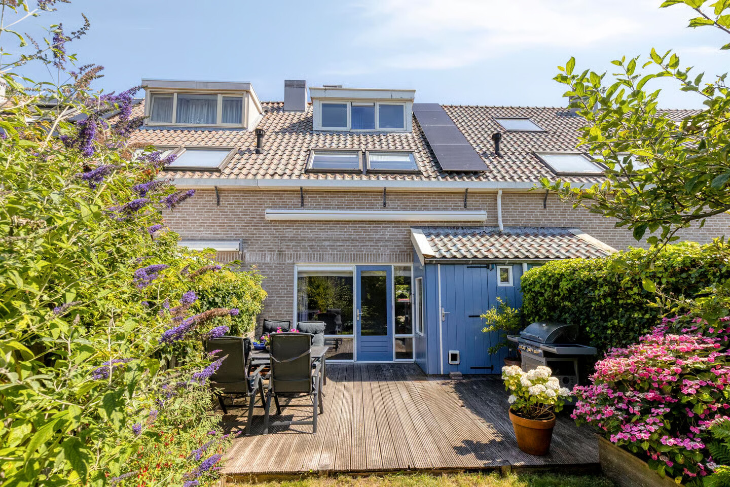Tussenwoning te koop: Kleine Werf 4, Oosthuizen