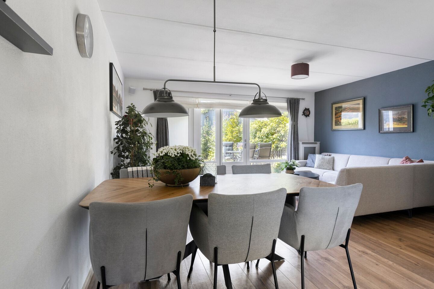 Tussenwoning te koop: Kleine Werf 4, Oosthuizen