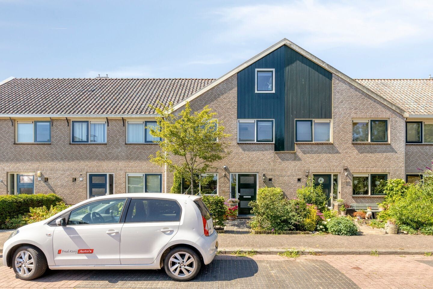 Tussenwoning te koop: Kleine Werf 4, Oosthuizen
