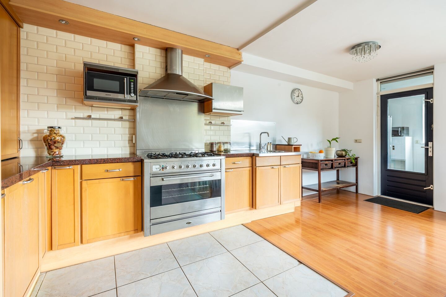 Hoekwoning te koop: Zeebies 9, Oosthuizen