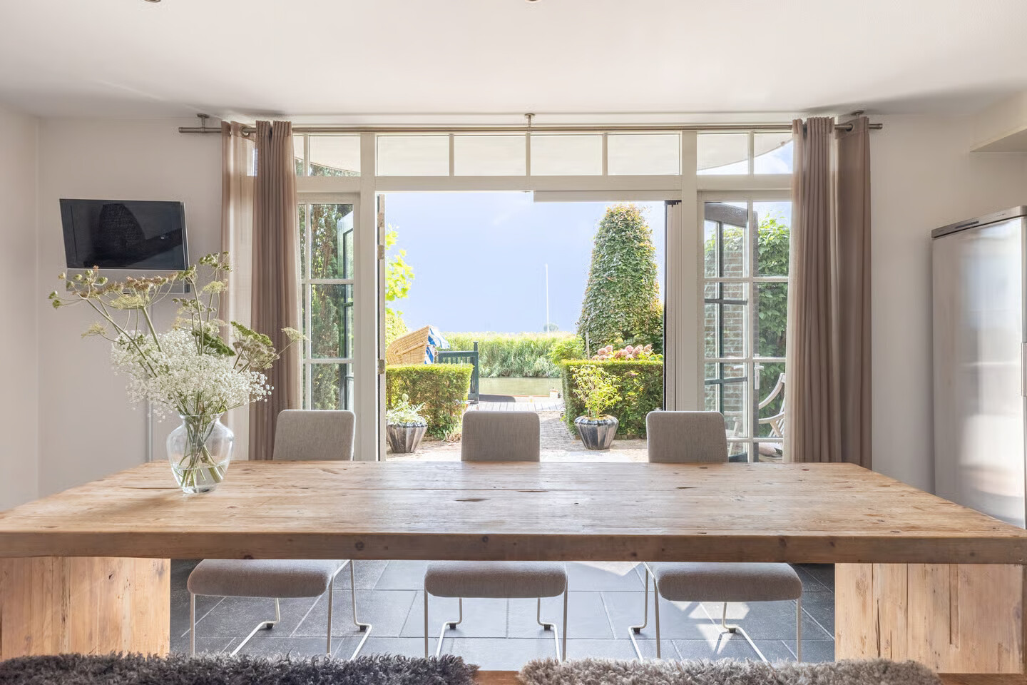Tussenwoning te koop: De Eendracht 4, De Rijp