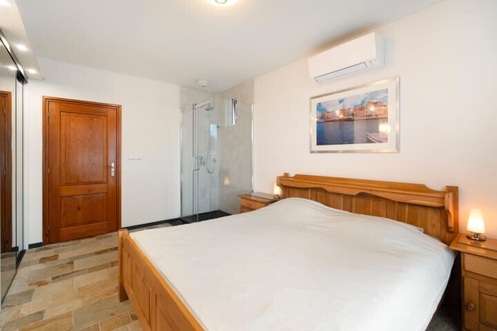 Vrijstaande woning te koop: Zuiderstraat 73, West-Graftdijk