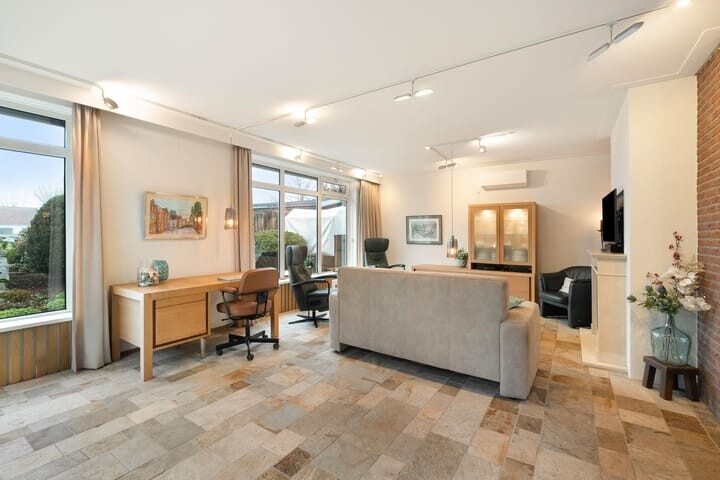 Vrijstaande woning te koop: Zuiderstraat 73, West-Graftdijk